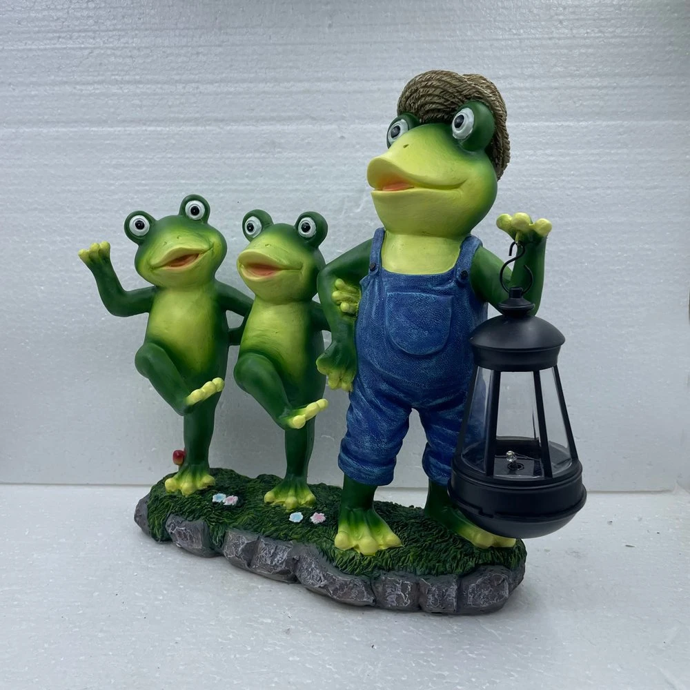 Solar Powered Resin Frog Familie Hängende Laterne Outdoor Akzent Beleuchtung LED-Gartenbeleuchtung