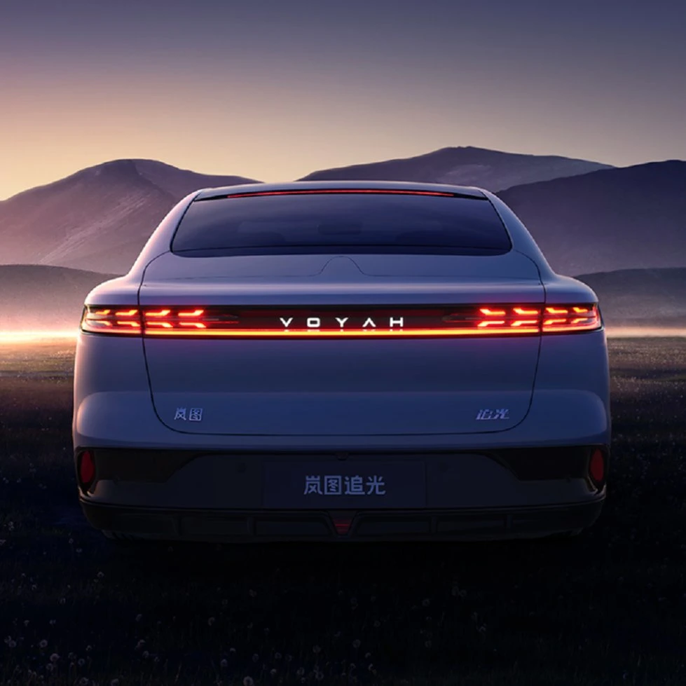 5 sièges de nouvelles voitures de marque de la Chine à la poursuite de la lumière de nouvelles Zhuiguang et véhicule Lt EV SUV voiture électrique de sécurité