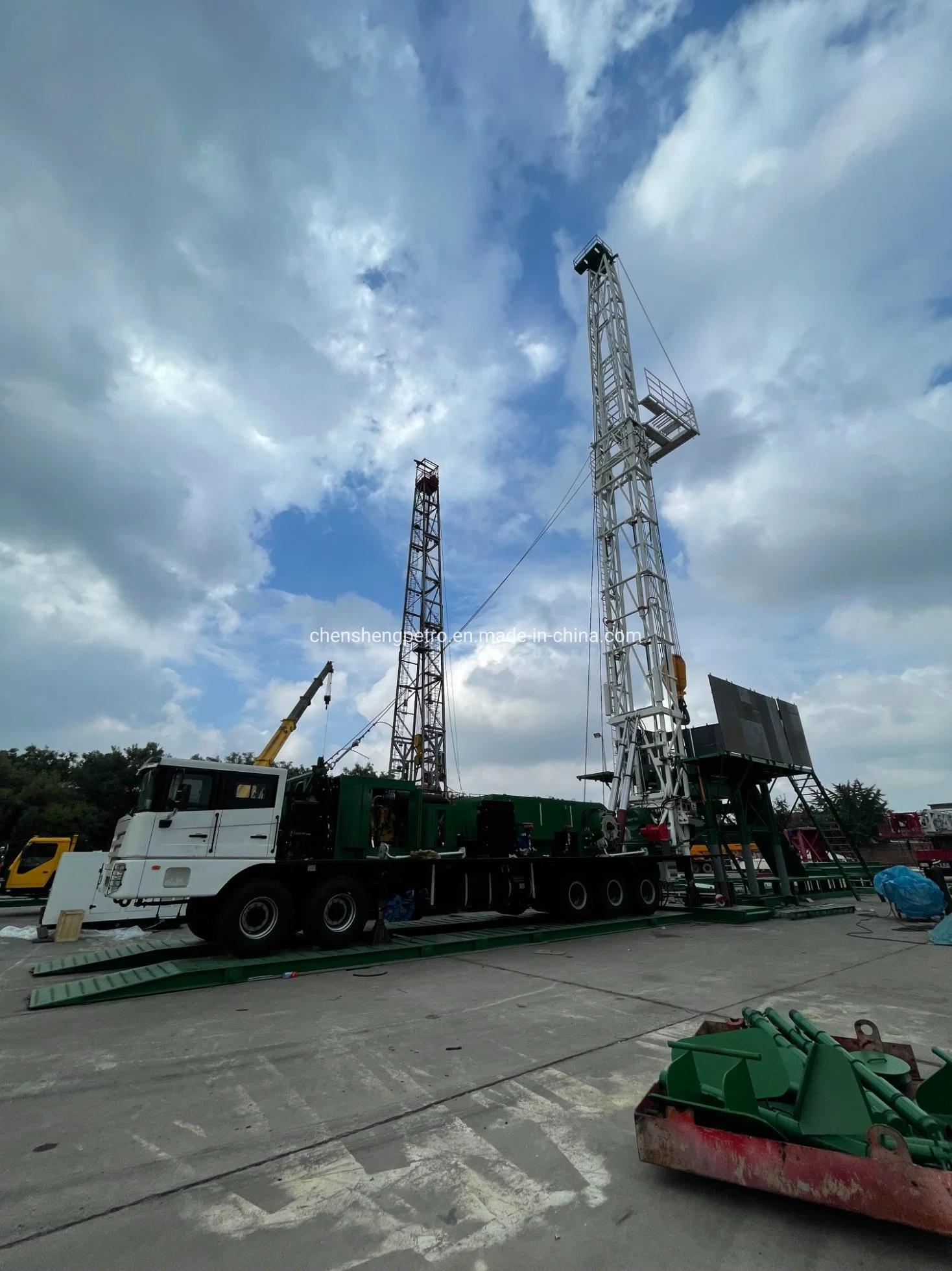 110t Zj15 Xj550HP Workover Rig Truck Mounted Drilling Rig 1500m Pulling Unit Completed Well Rig in Middle Asia