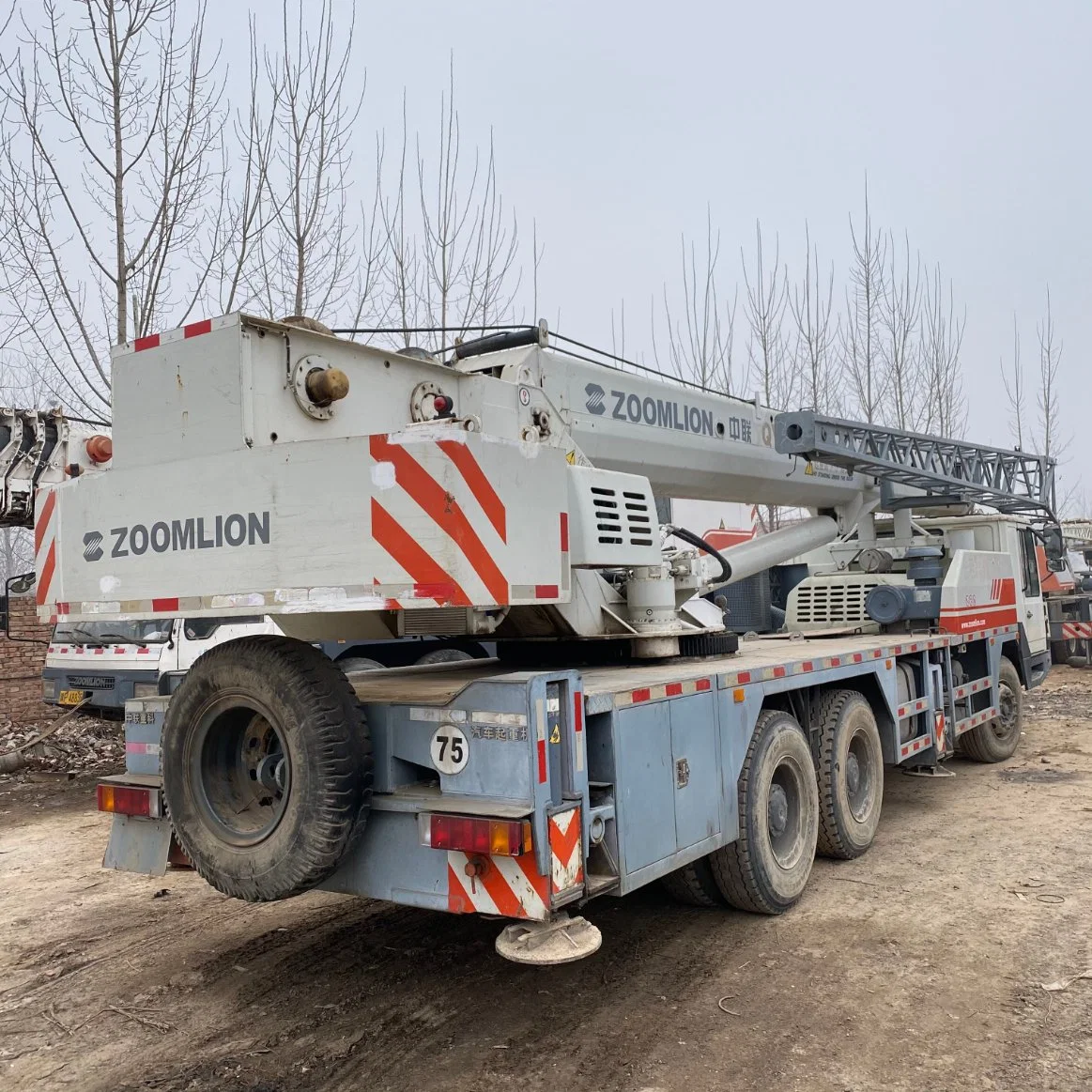 Used Engineering Construction Machinery Zoomlion Qy25V5 Five-Arms25 Ton Mobile Crane China Original Made for Sale