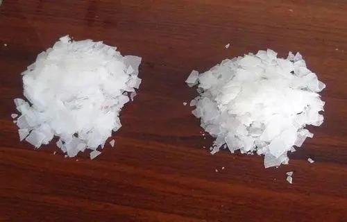 Manufacturer Price Caustic Soda China Chemicals for Making Liquid Soap