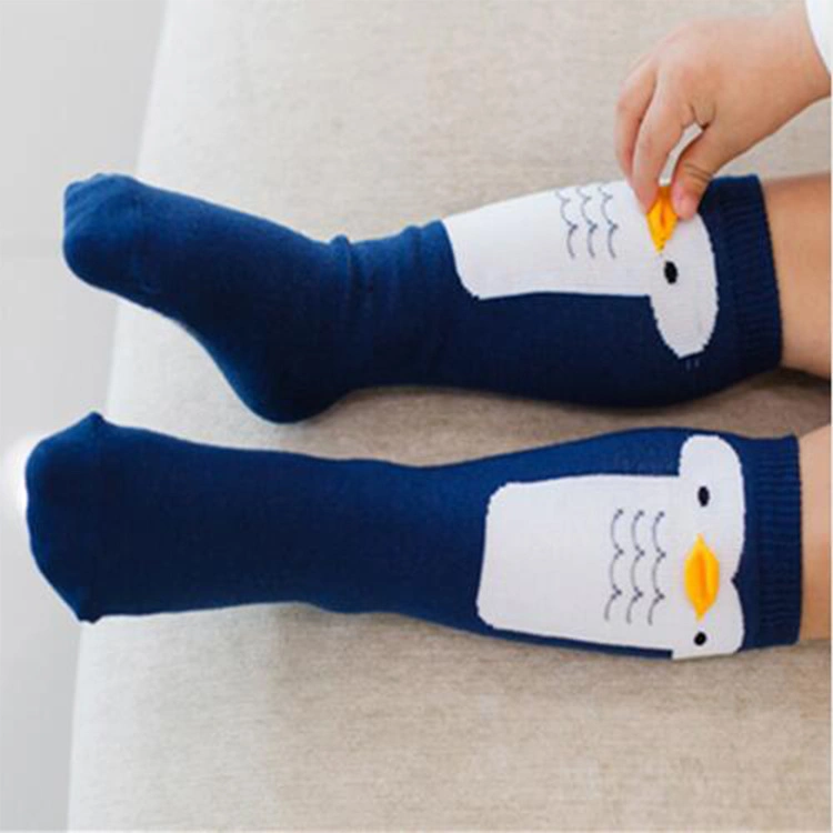 Neu Niedliche weiche Baumwolle Kawaii Ente Pinguin Cartoon Kinder′ S Socken