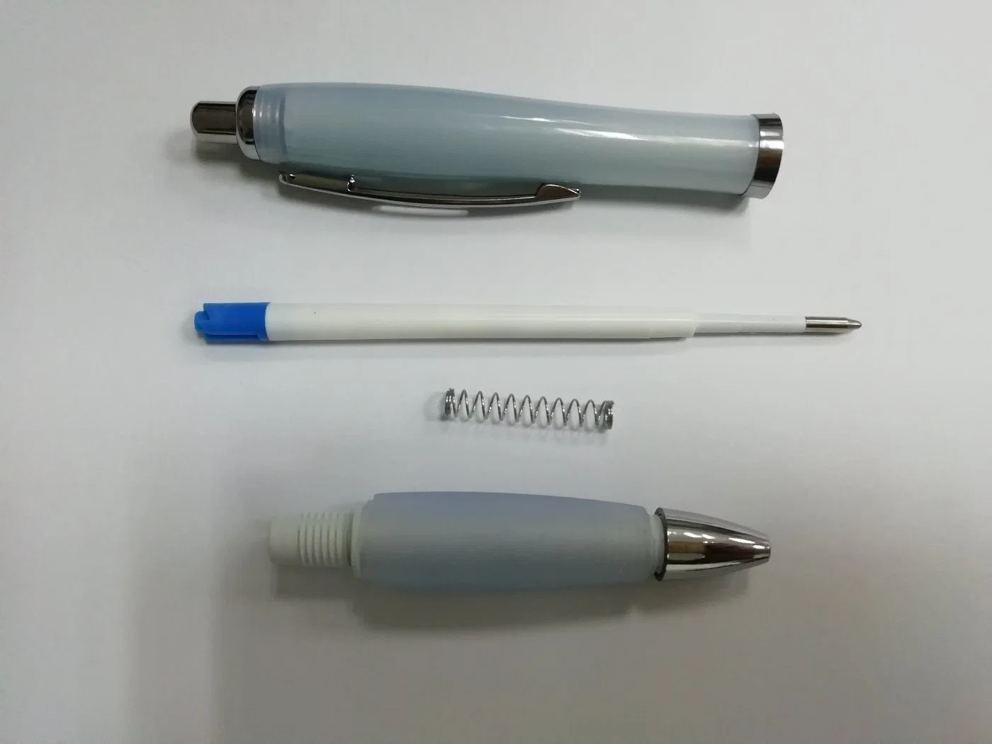 Popular Cheapest Plastic Ball Pen with Customized Logo