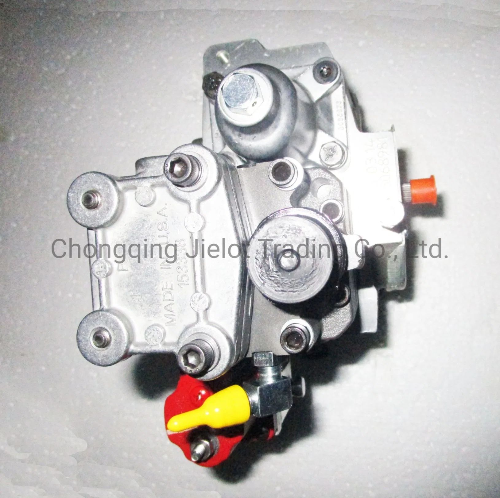 Fuel Injection Pump PT Pump 3075529-B957 3075529 3015958 4915474 Ccec Chongqing Engine Parts for Cummins Ktaa19 Nta855 Kta38