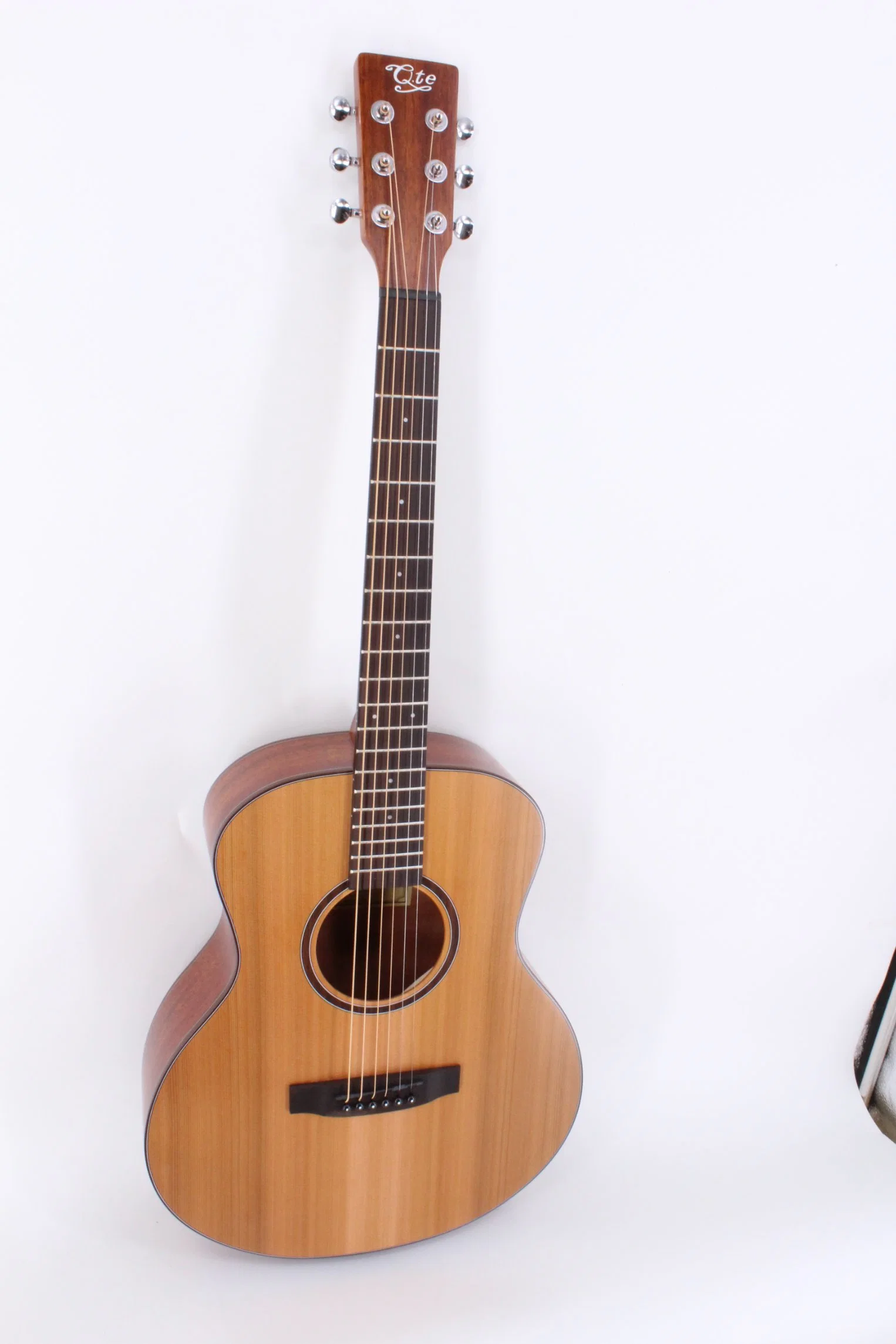 Factory OEM 36inch 40inch 41inch Electric Acoustic Guitar with Pickup Preamp Equaliser Semi Acoustic Guitar