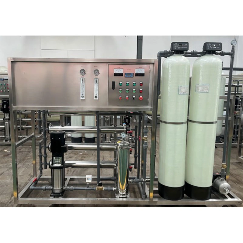 China Hot Sale 1500lph Water Treatment Purifier RO System Equipment 2000L Stainless Water Storage Tank Pure Water Making Mac