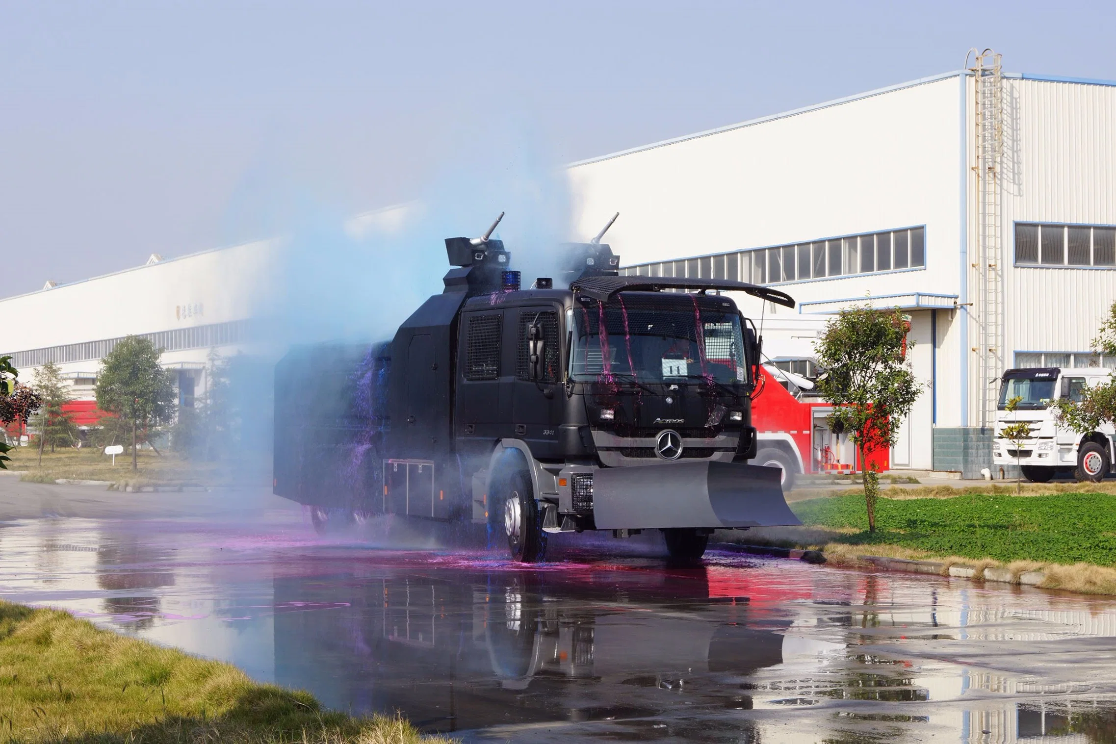 14000L 6X4 Model Turbojet Anti-Riot Water Cannon Vehicle/ 6X6 Model Mercedes-Benz Complete Self-Protection System Customized Turbo Jet Anti-Riot Water Truck