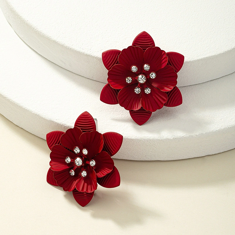 Factory Outlet Sweet New European and American Flower-Shaped Earrings