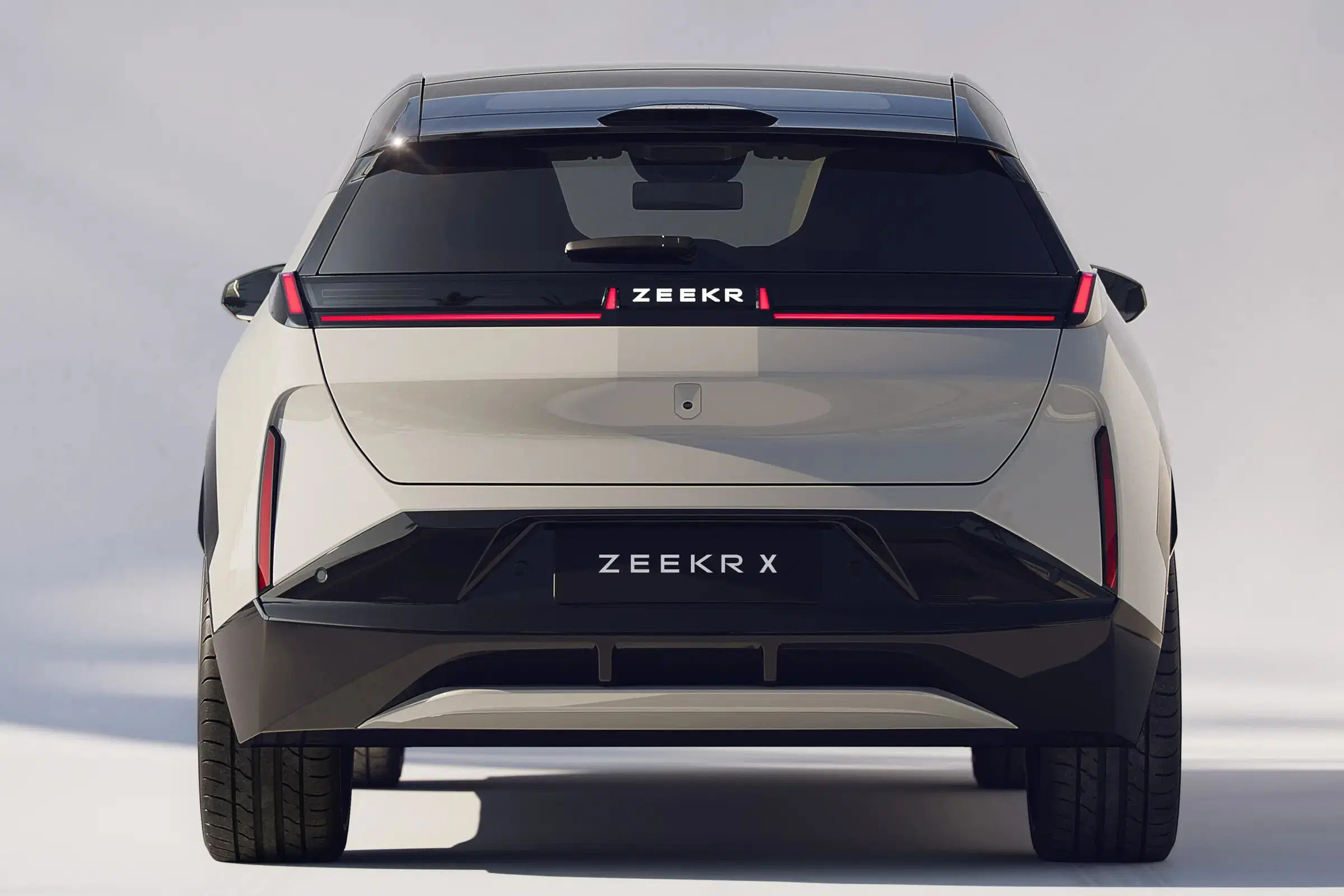 Zeeker X Sport avec Smart interaction Fashion interface SUV électrique Voiture