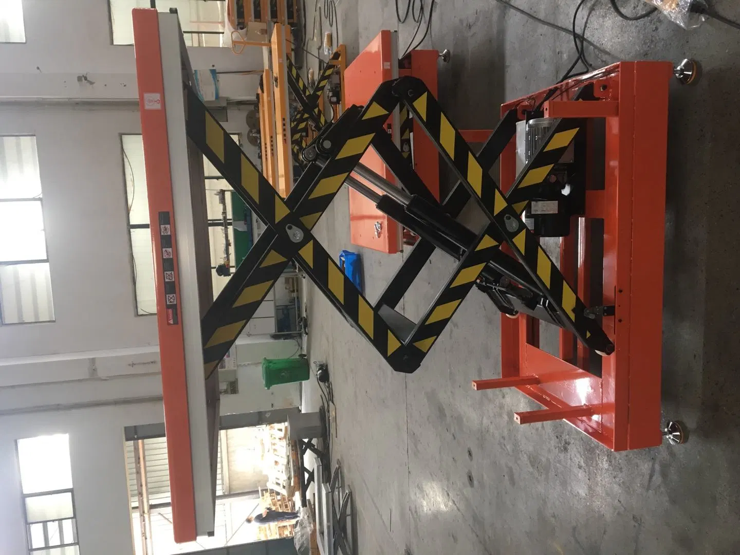 Adjustable Feet Hydraulic Lift Table / Lifting Platforms