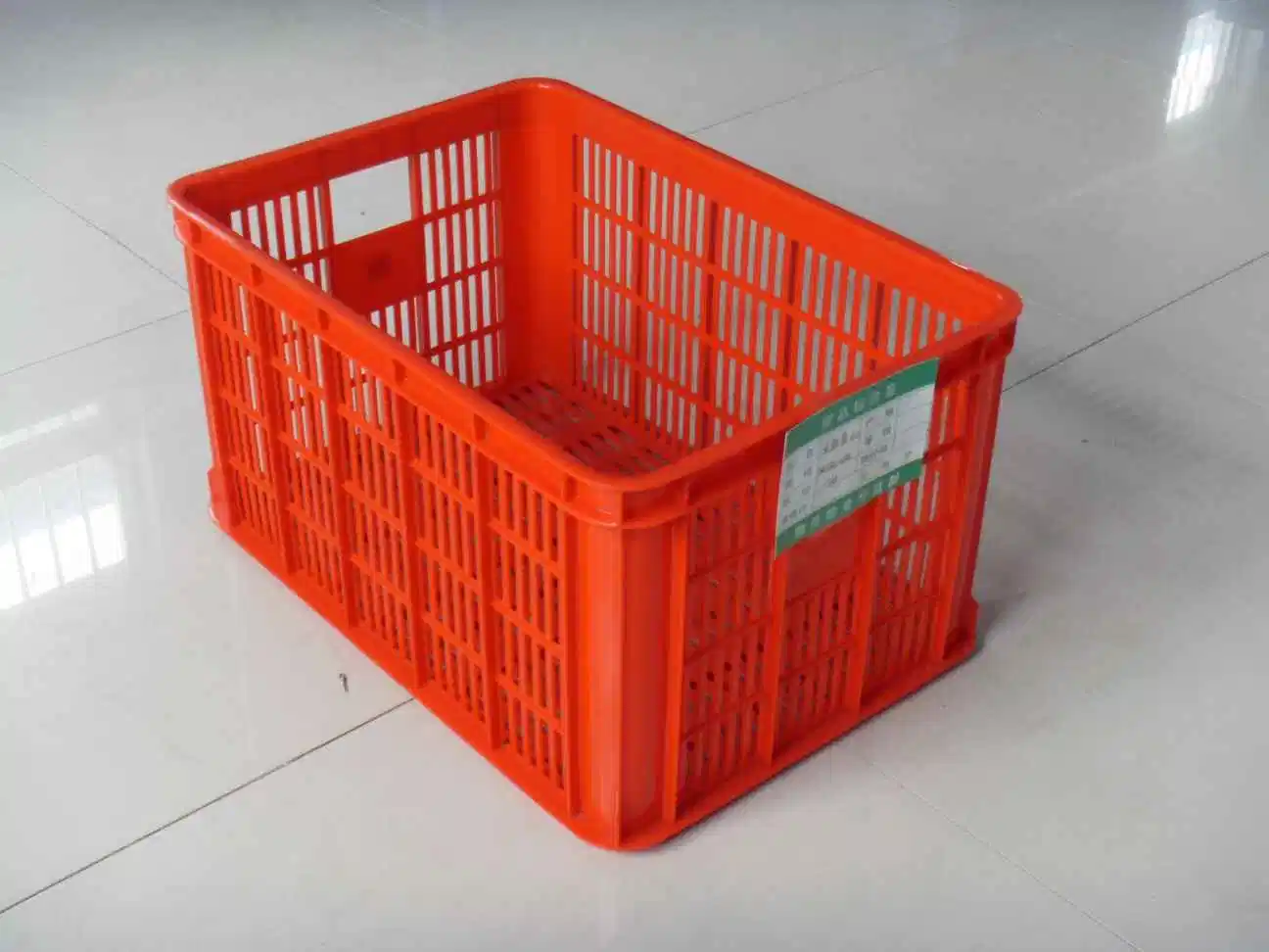 Factory Heavy Duty Large Ventilated/Mesh HDPE Stackable Warehouse Storage Agricultural Containers/Fruit and Vegetable Plastic Baskets