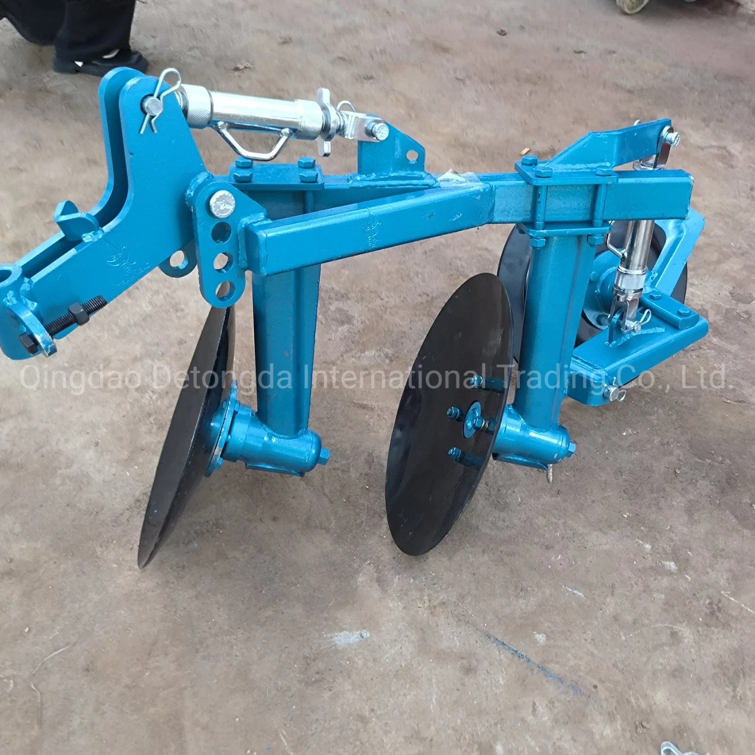 Walking Tractor Driven Disc Plough 2/3/4 Blades Traction Disc Plow for Sale