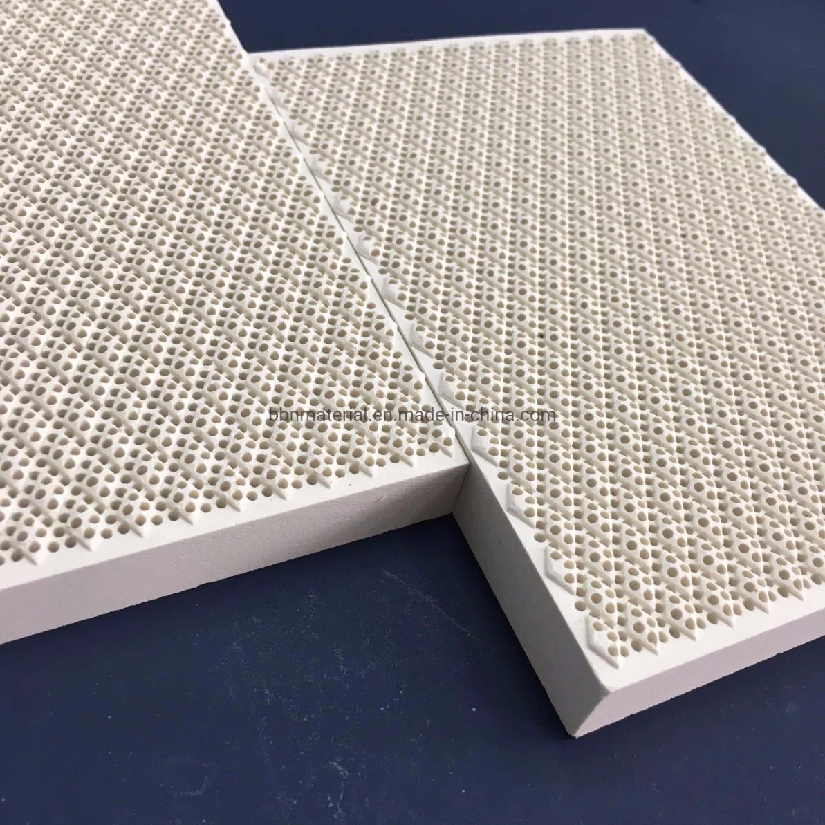 in Stock Refractory Aperture 1mm BBQ Honeycomb Burner Plate Cordierite Ceramic Substrate in Heat Recovery