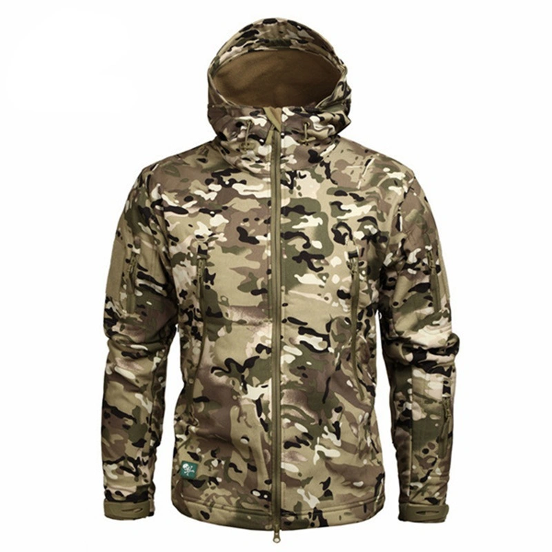 OEM Service Camo Design Breathable Windproof Softshell Garment