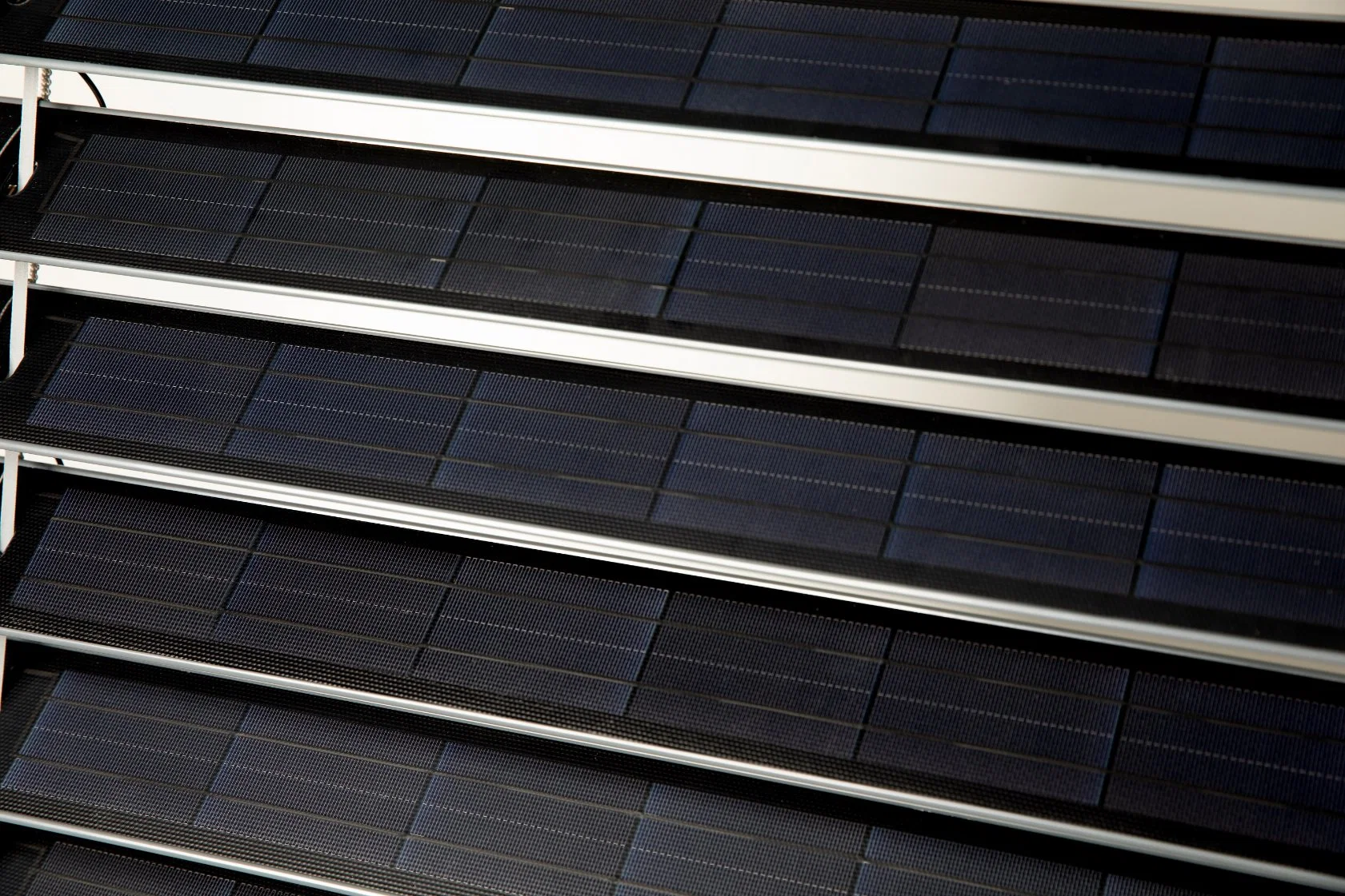 Langlebige recyclingfähige Solar BIPV Fensterläden, leicht, einfache Installation