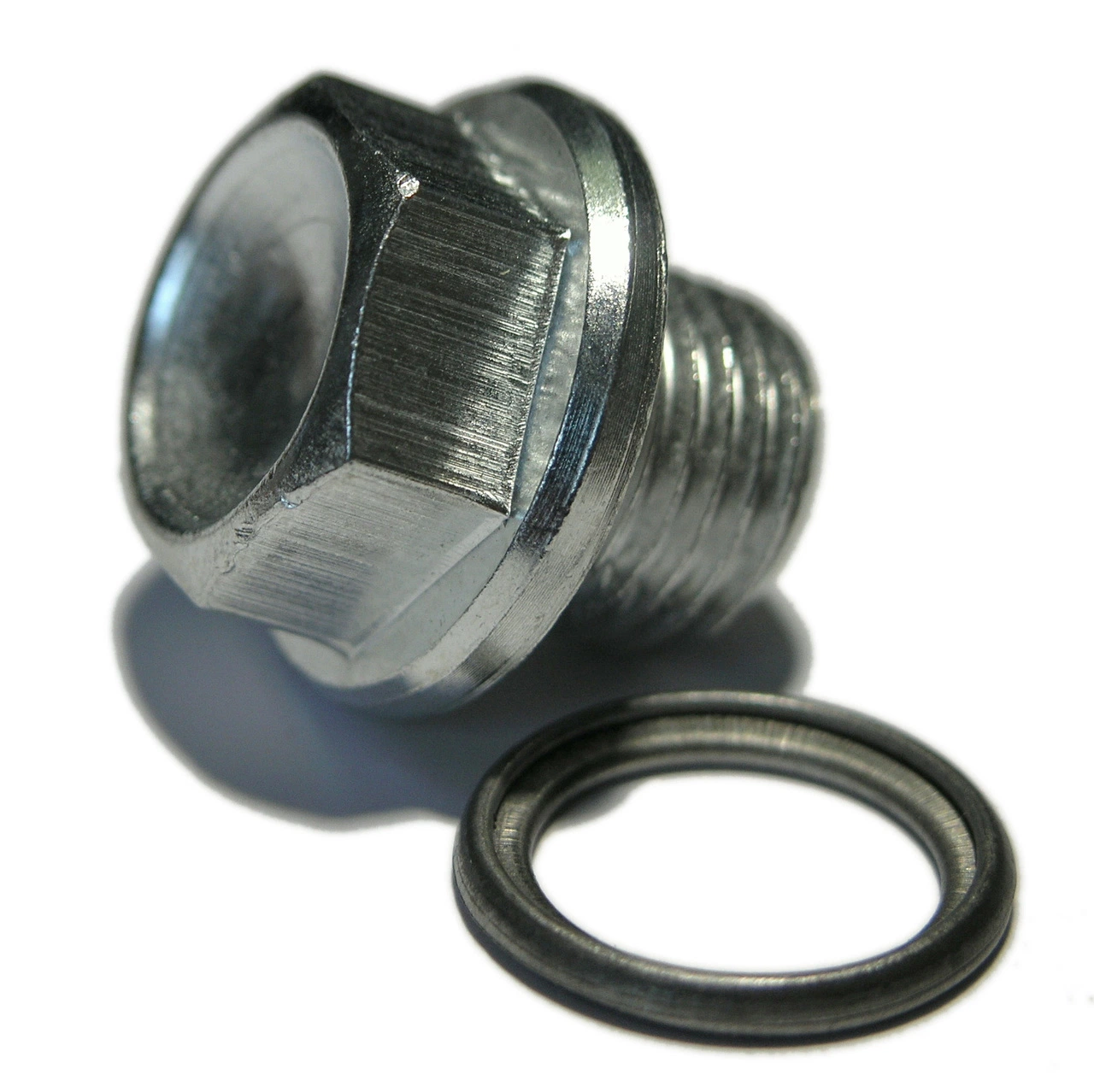 0009907417 MD050316 0924714027 0924714027000 0924714044 0924714044000 30874061 Engine Oil Drain Plug for Suzuki Mitsubishi