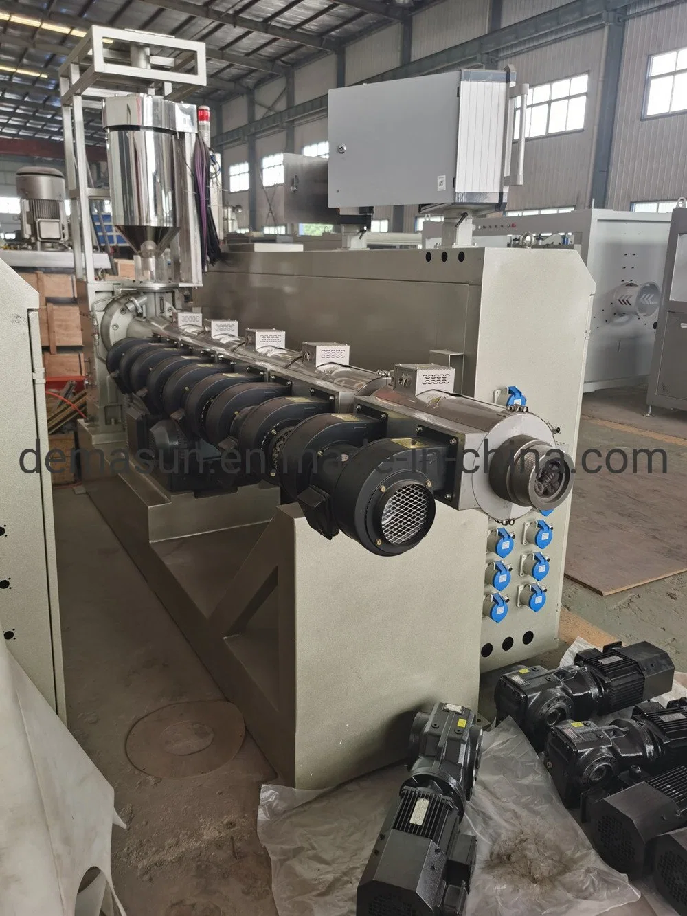 PE Rohr Extrusionslinie Kunststoff Rohr Linie Extrusionsmaschine HDPE PVC-Rohr Maschine Rohr Produktionslinie Extruder Kunststoff-Rohr Herstellung Maschine