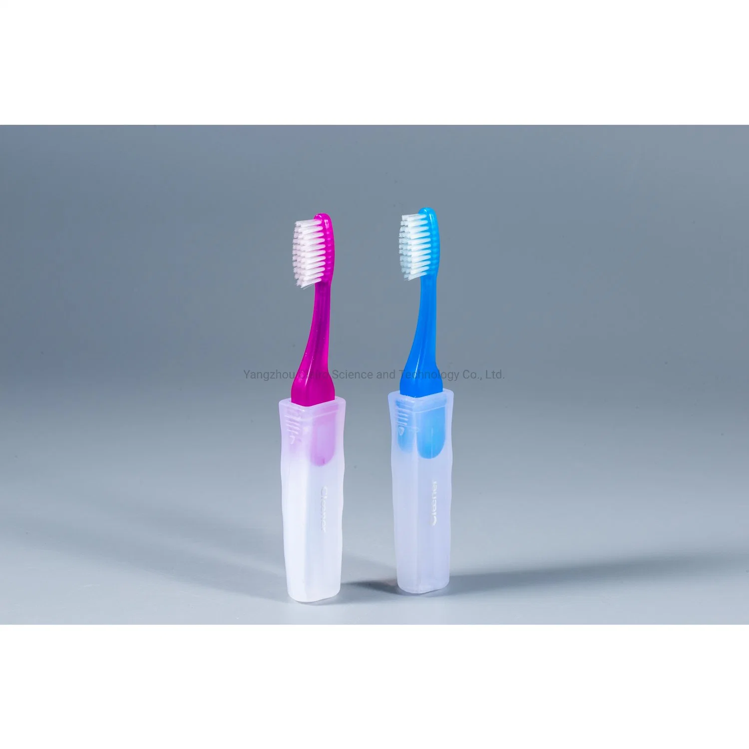 Wholesale/Supplier OEM on Time Delivery Foldable Travel Toothbrush