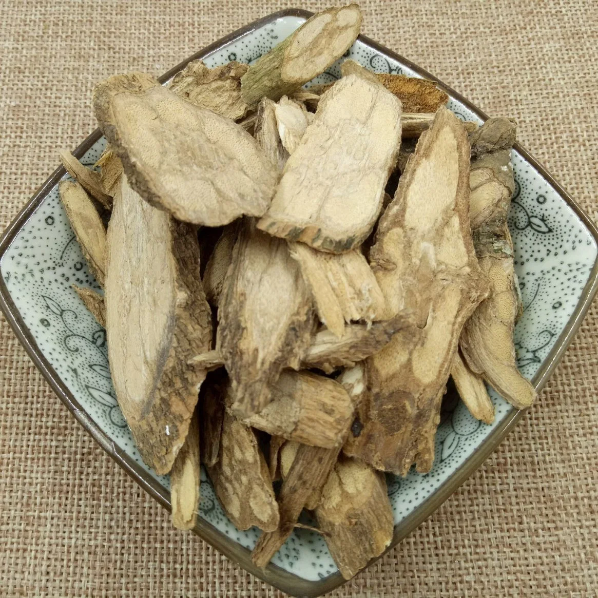 Dinggongteng Organic Chinese Medicine Herbal Erycibes Caulis