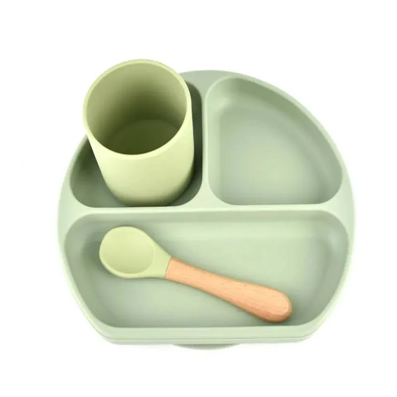 Food Grade Silicone Set Baby Feeding Set with Spoon and Bib