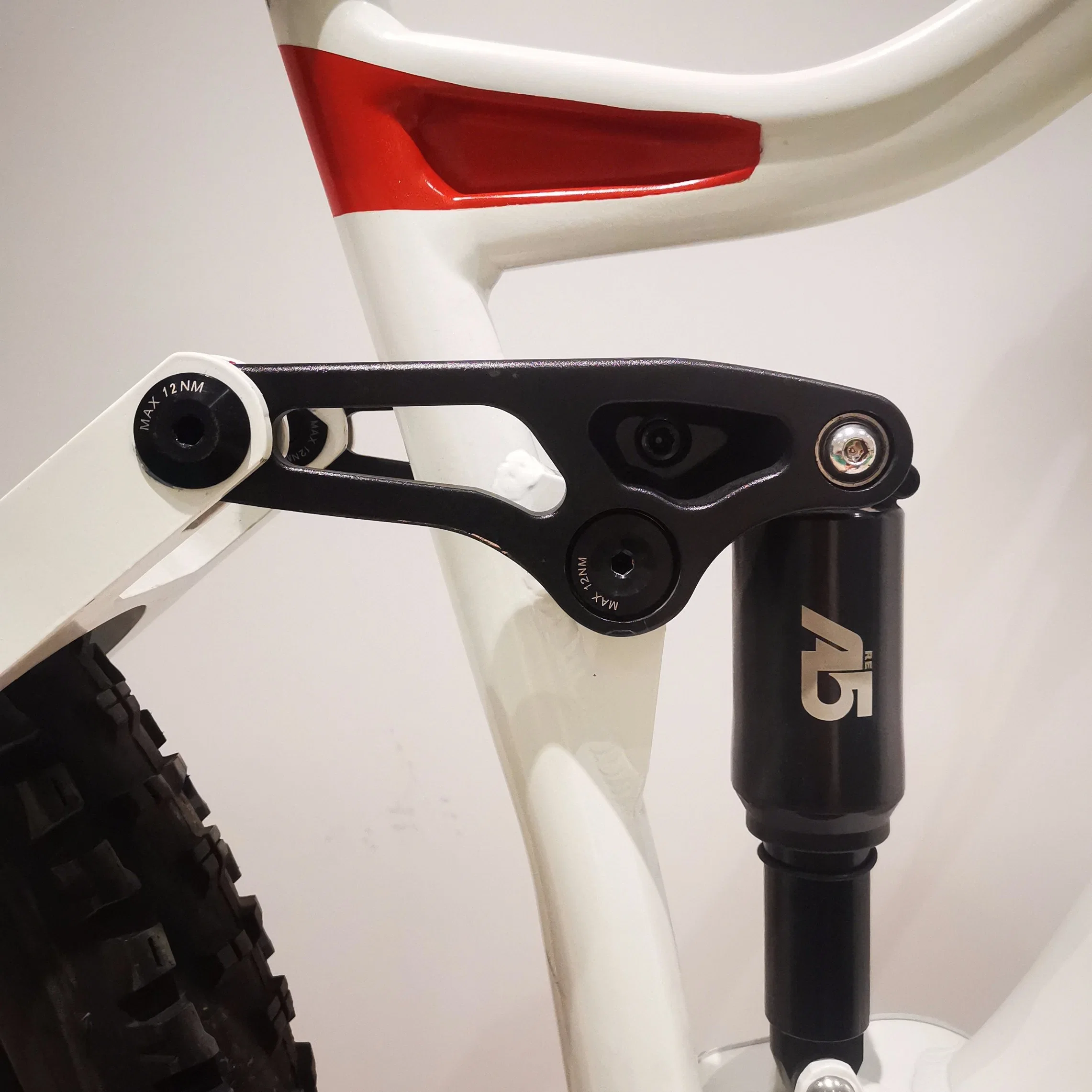 27,5 polegadas Suspensão Personalizados Electric Aluguer de gordura Ebike Pneu MTB