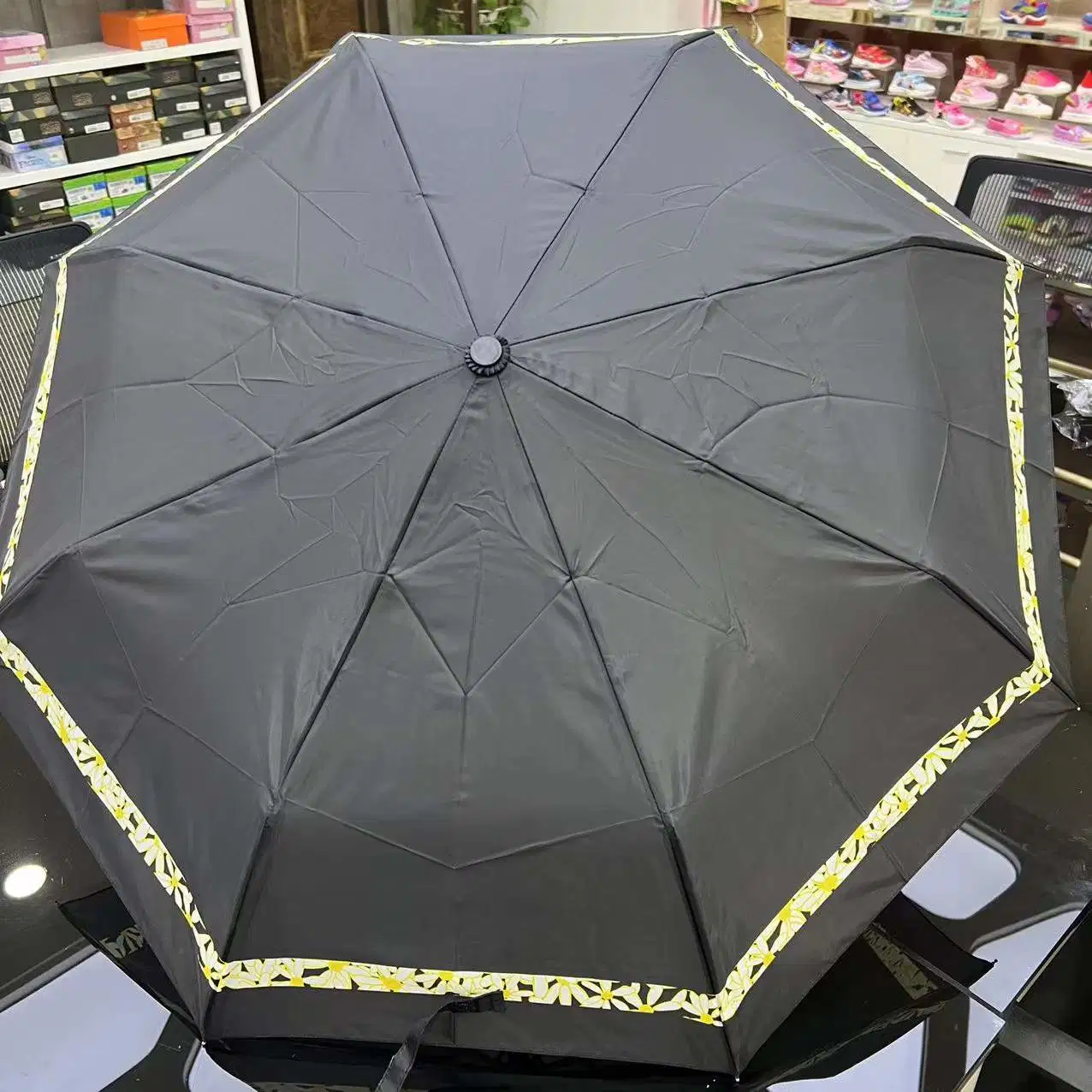 Custom Logo Umbrella Folding Rain and Sun Beach Parasol