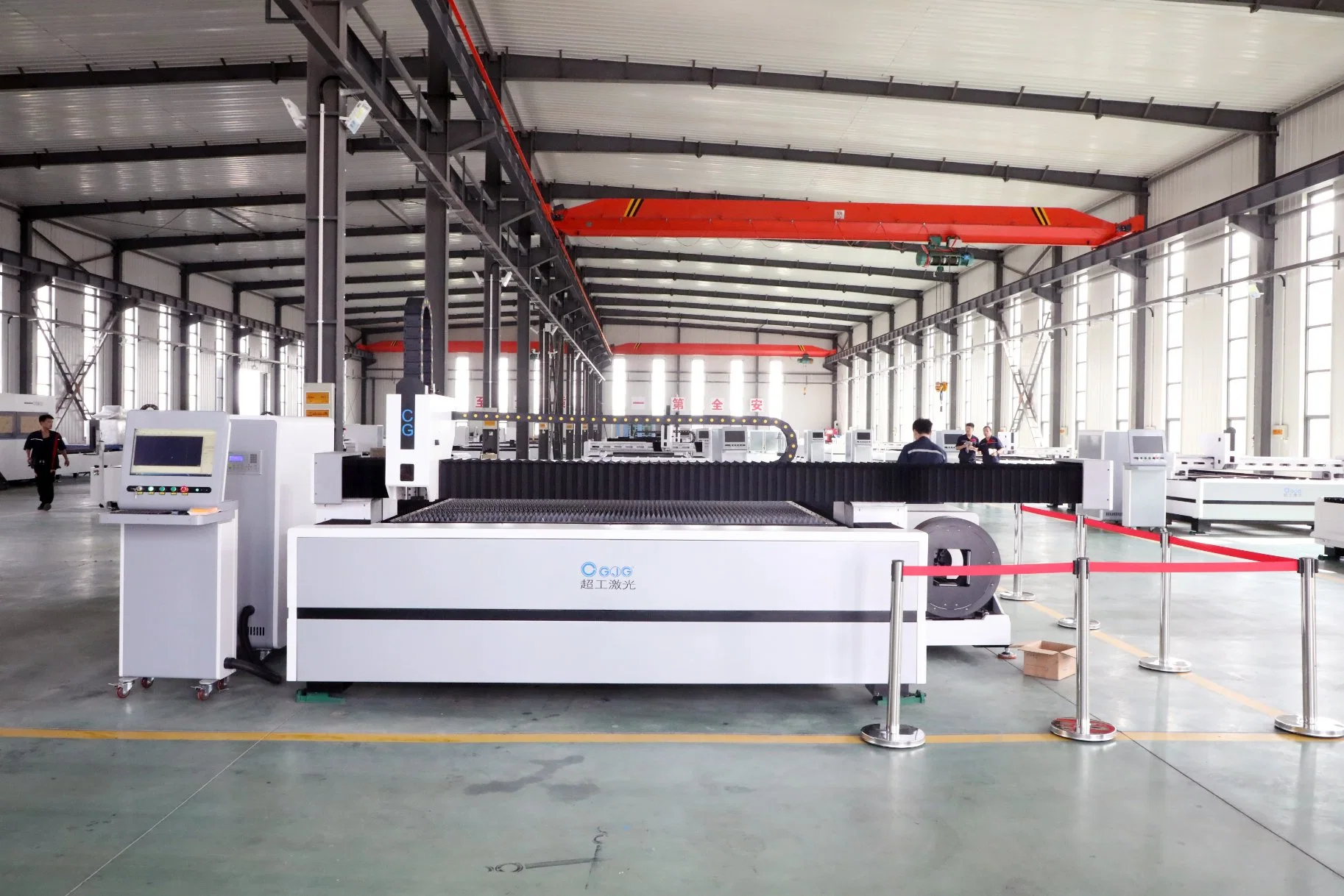 1000W 2000W 3000W Plates Fiber Laser Cutting Machine for Stainless Steel/Carbon Steel /Aluminum/Copper