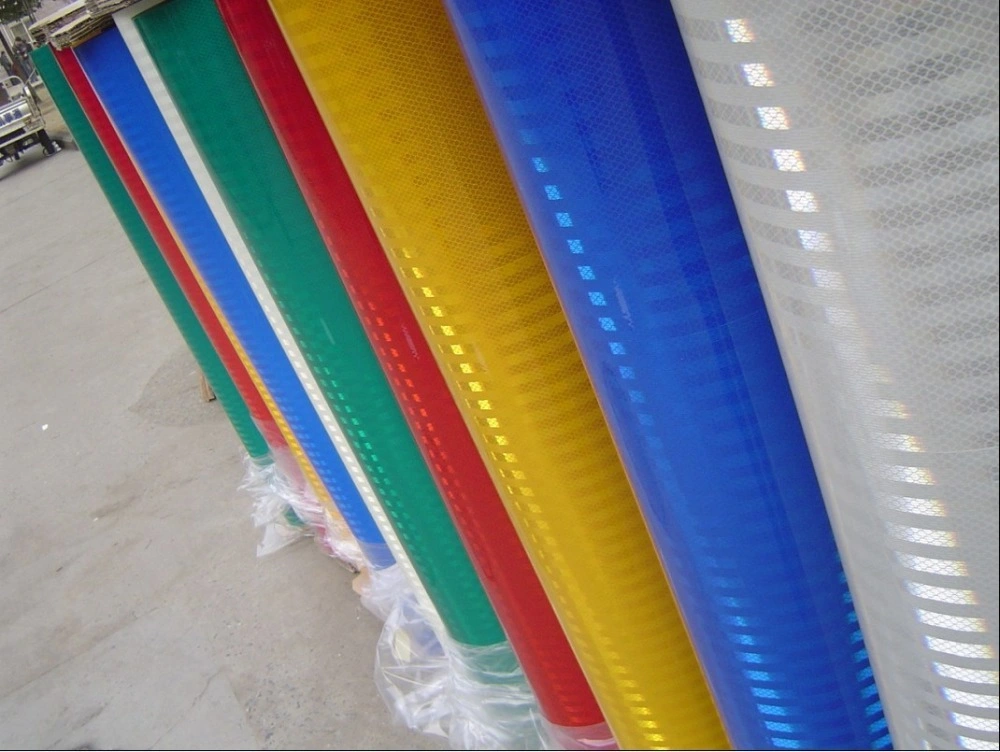 Pet Colorful or Customized Sticker Reflective Material with Good Service