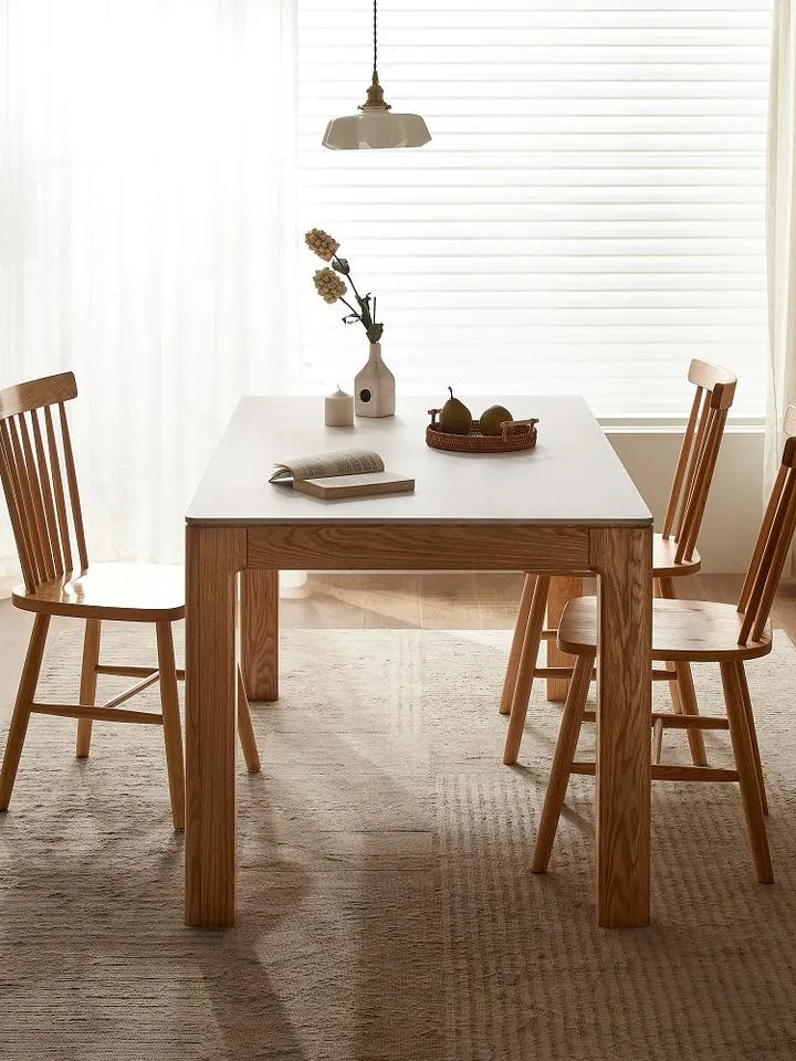 Le style nordique en chêne massif jambes en bois rustique en pierre fritté Haut Table à manger ensemble de tables à manger moderne