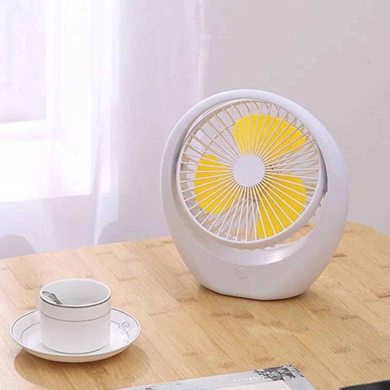 Heißer Verkauf Portable kleinen Desktop-Ventilator USB Laden New Electric Lüfter Silent Table USB wiederaufladbare Hand Mini Fan tragbar Schreibtischventilator