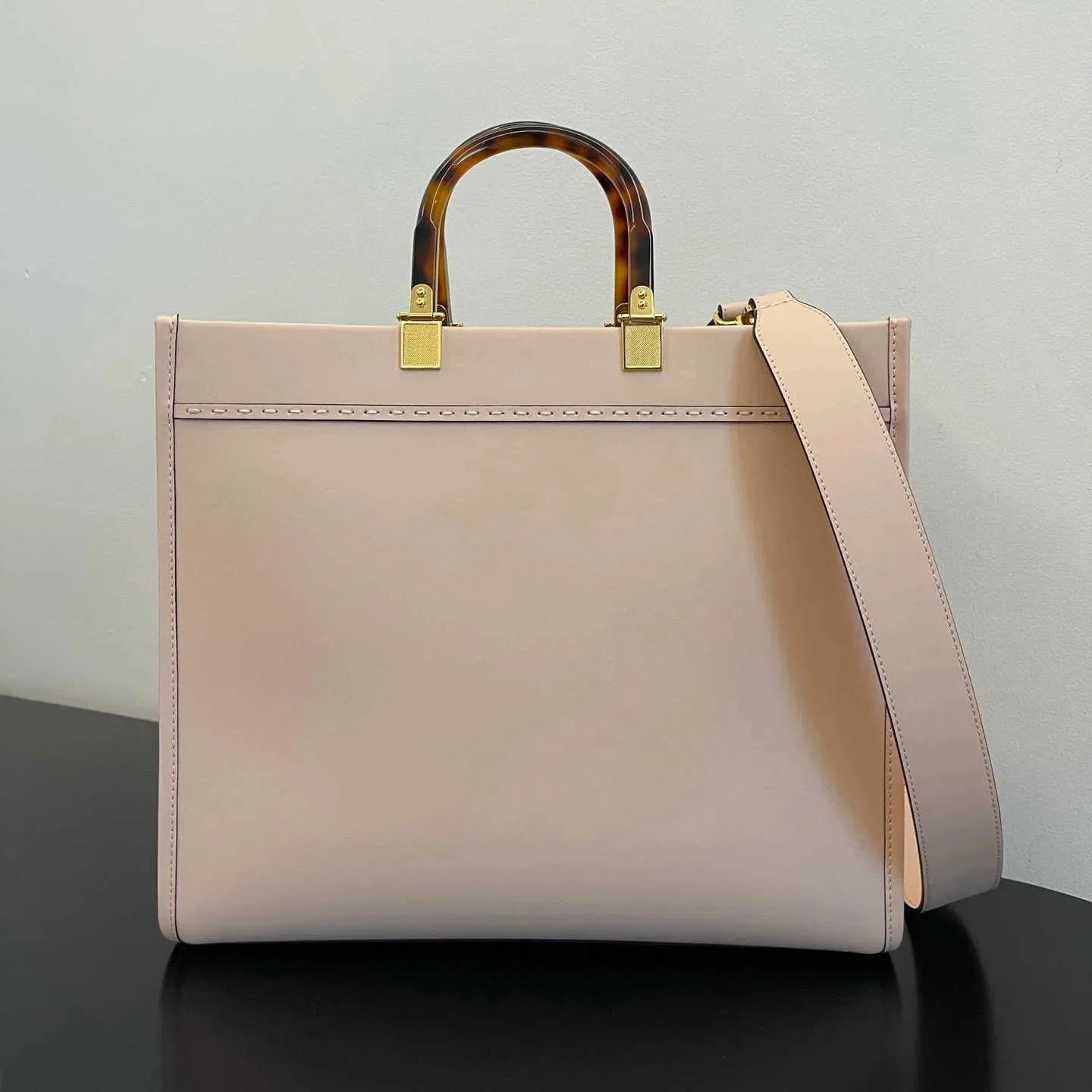 Bag Women&prime; S High-Quality Leather Tote Bags Women Luxury Designer Handbag a One-Shoulder Simple Messenger Handbag Purse