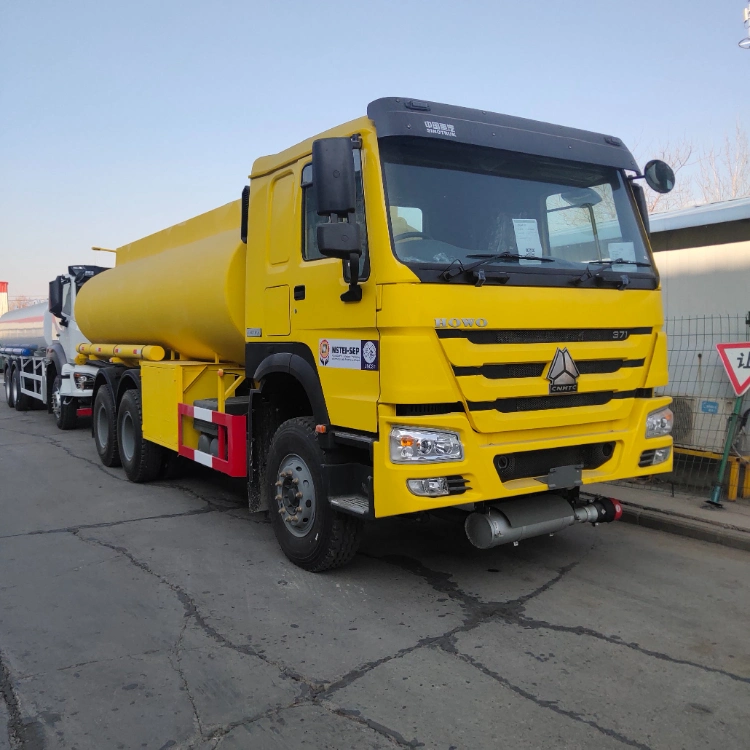 Marcas chinas Sinotruk HOWO 6X4 371CV el depósito de aceite del depósito de combustible de la carretilla elevadora 20000L para la venta