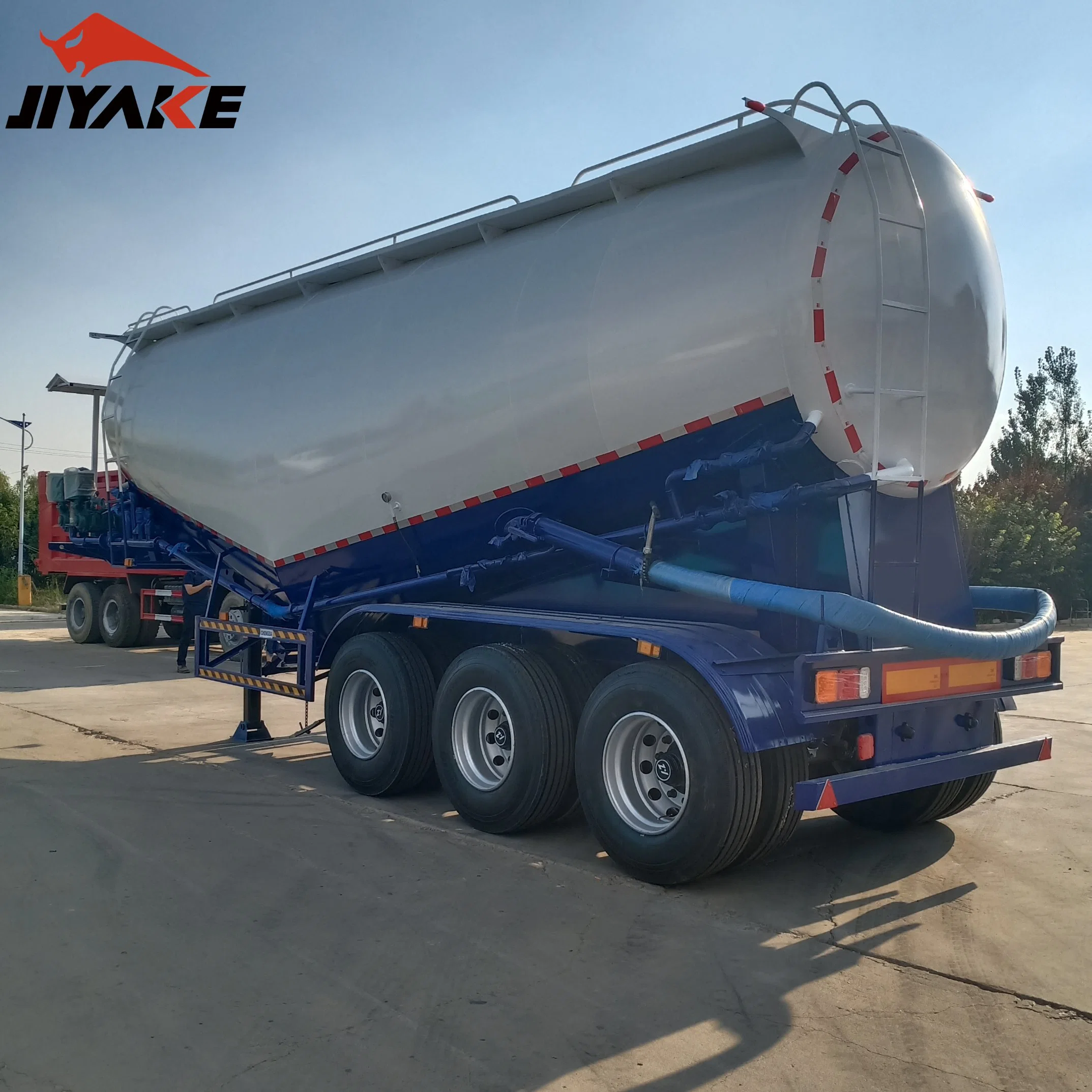 Jiyake 32m3 38m3 40m3 45m3 40ton 2/3 Axles polvo Cemento Tanque de cemento de transporte tanque de semirremolque para la venta