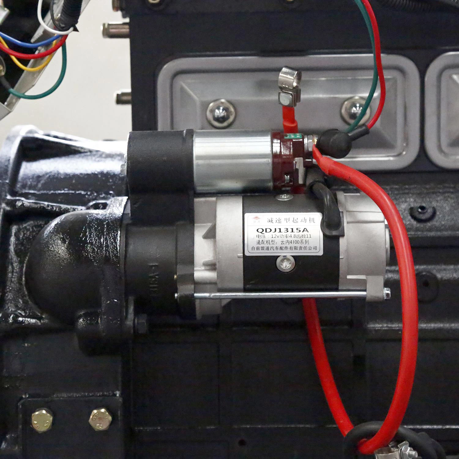 محرك مولد رباعي الأسطوانات لتبريد المياه من الفئة 4100 /الطاقة الكهربائية محركات الديزل/التوليد