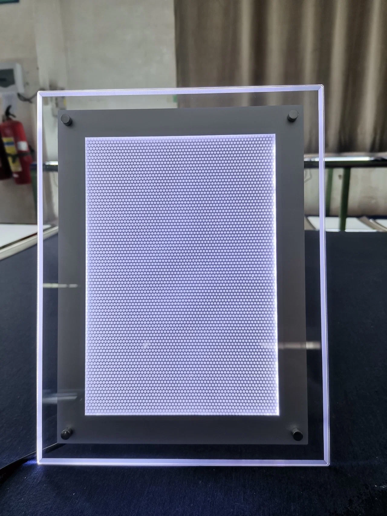 Akkubetriebener Acryl LED Bilderrahmen