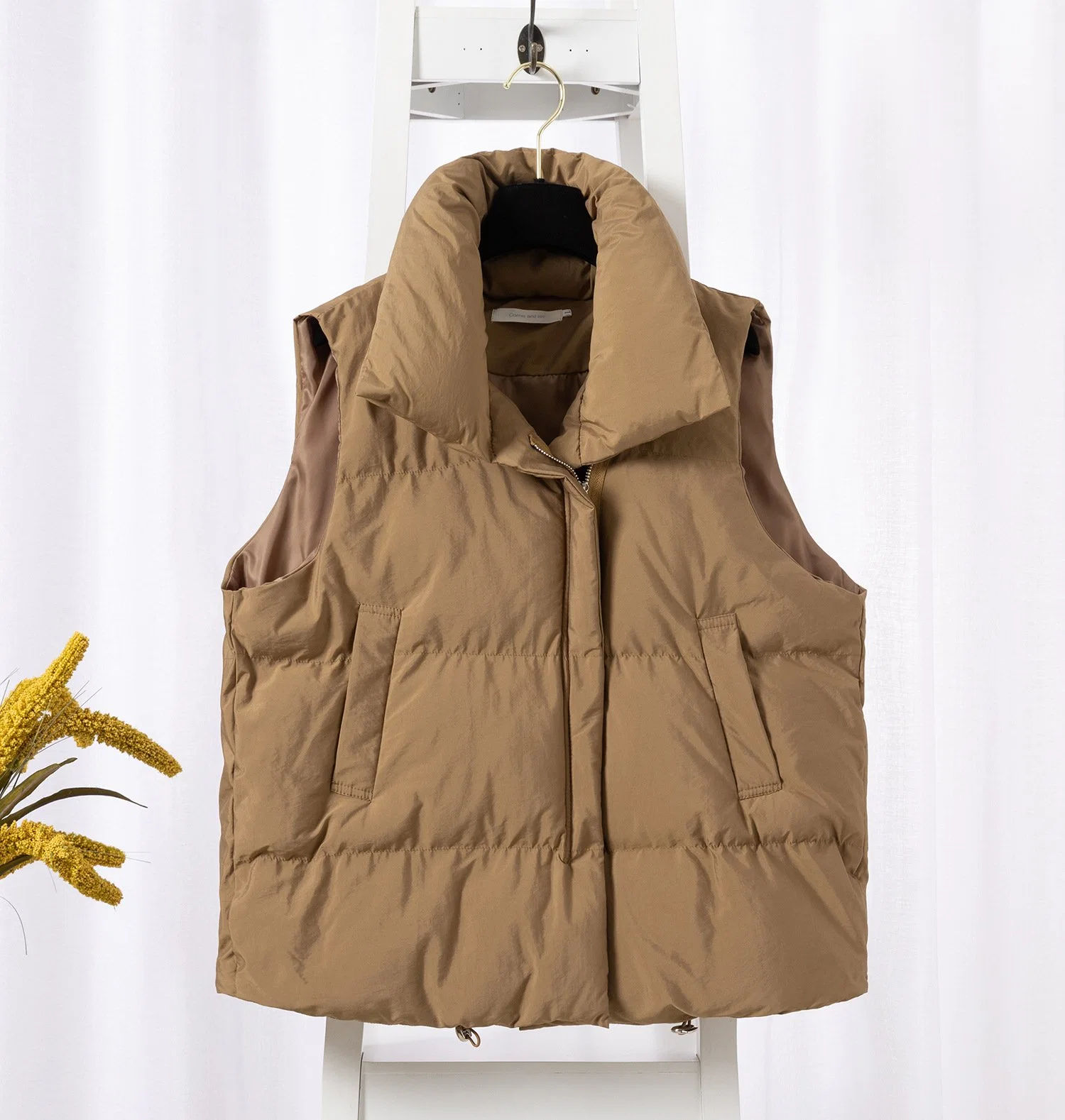 Women&prime; S Vests Wear Fashionable Down Cotton Horse Clips in Autumn and Winter