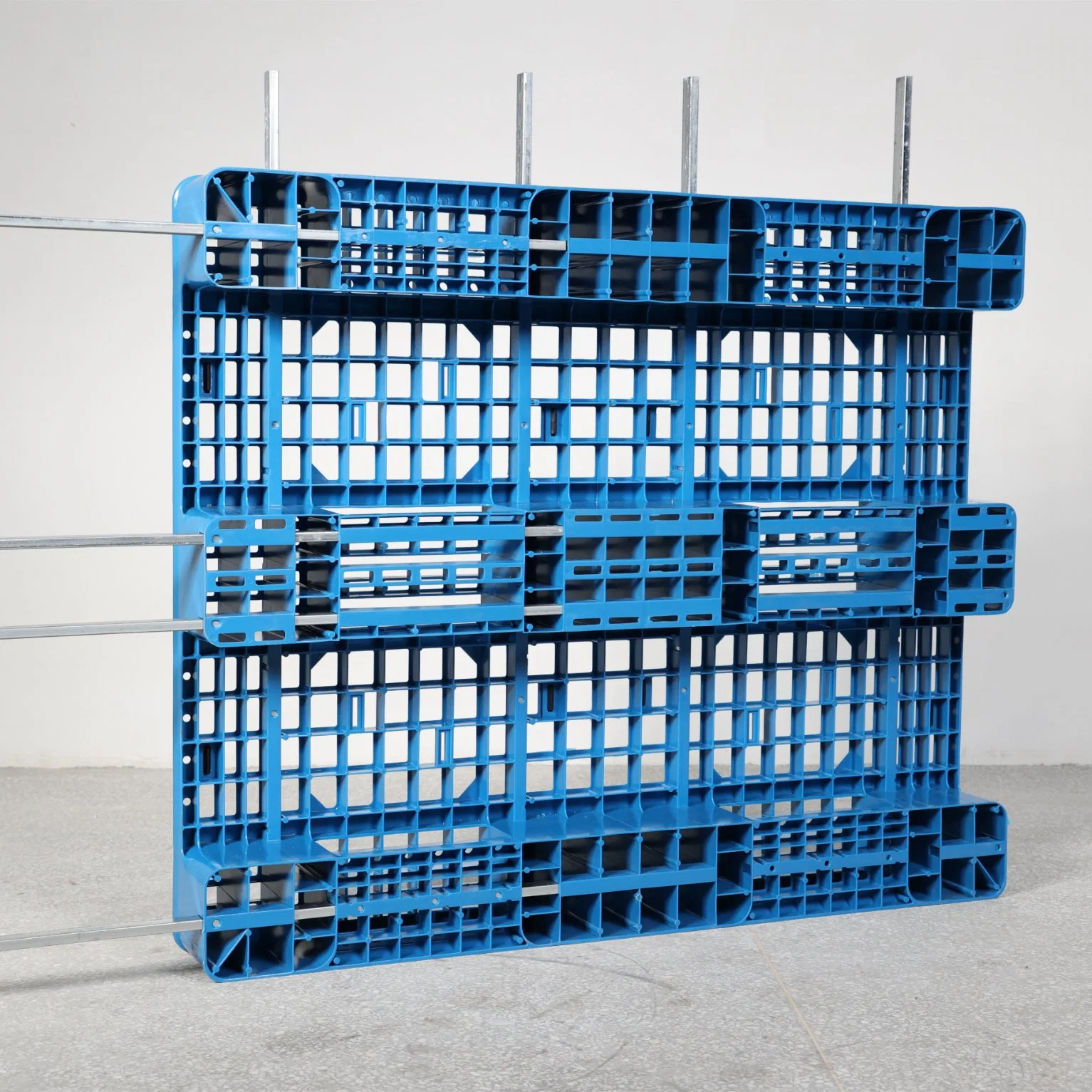 Made in China Cheap Custom Plastic Trays Pallets Pallet Price