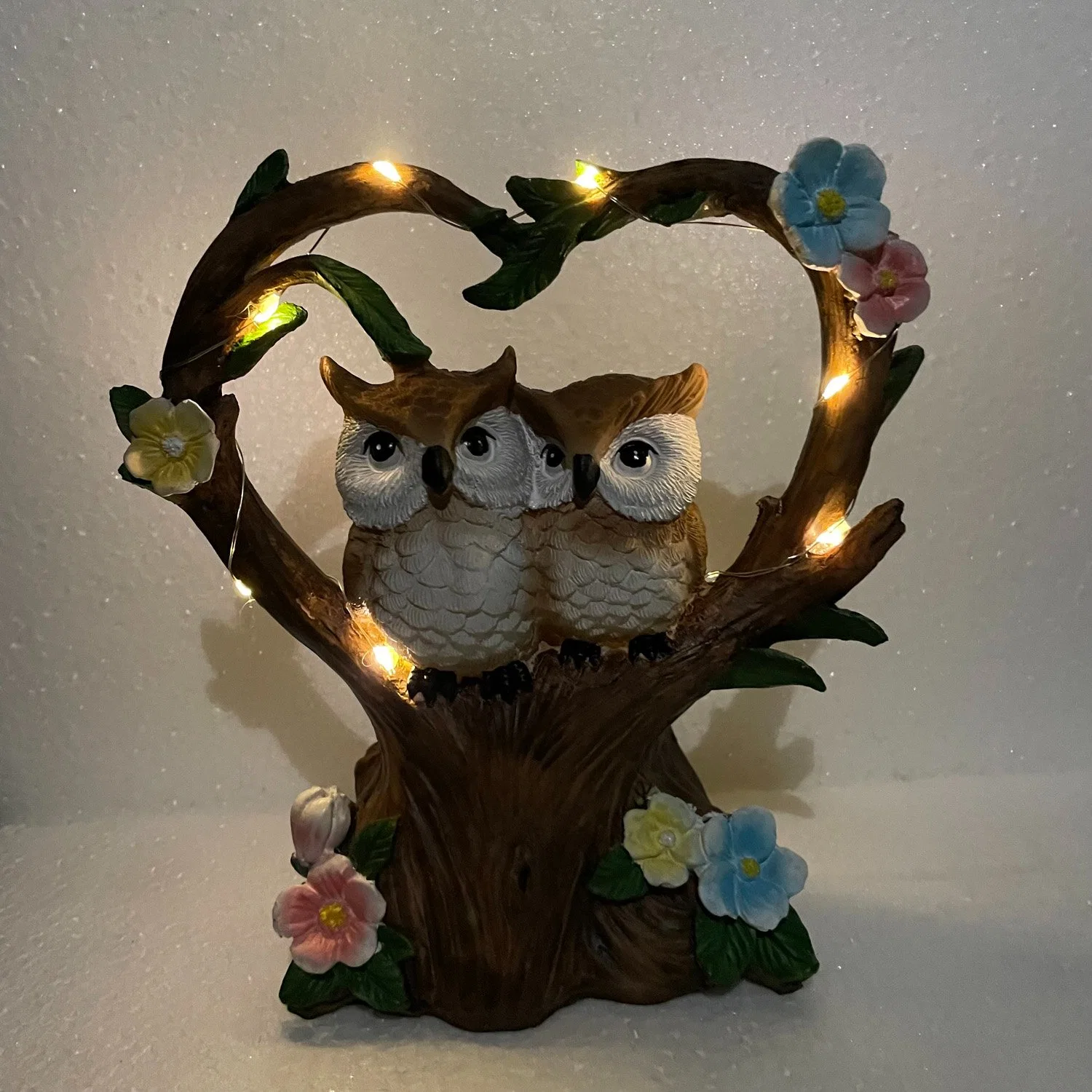 Creative Garden Resin Lovers Bird Ornaments Solar Lamp Owl Garden Landscape Valentine's Day Gift Crafts