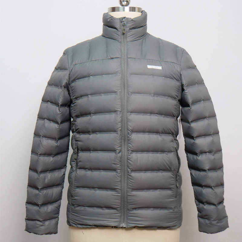 La preuve à froid de coton vêtements matelassés OEM Custom hiver Mens Down Jacket