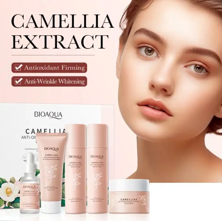 Cosmétiques Bio Meilleur produit de soins de la peau du visage de réapprovisionnement Set Camellia antioxydant Five-Piece de réparation d'humidité ensemble Soins de la peau