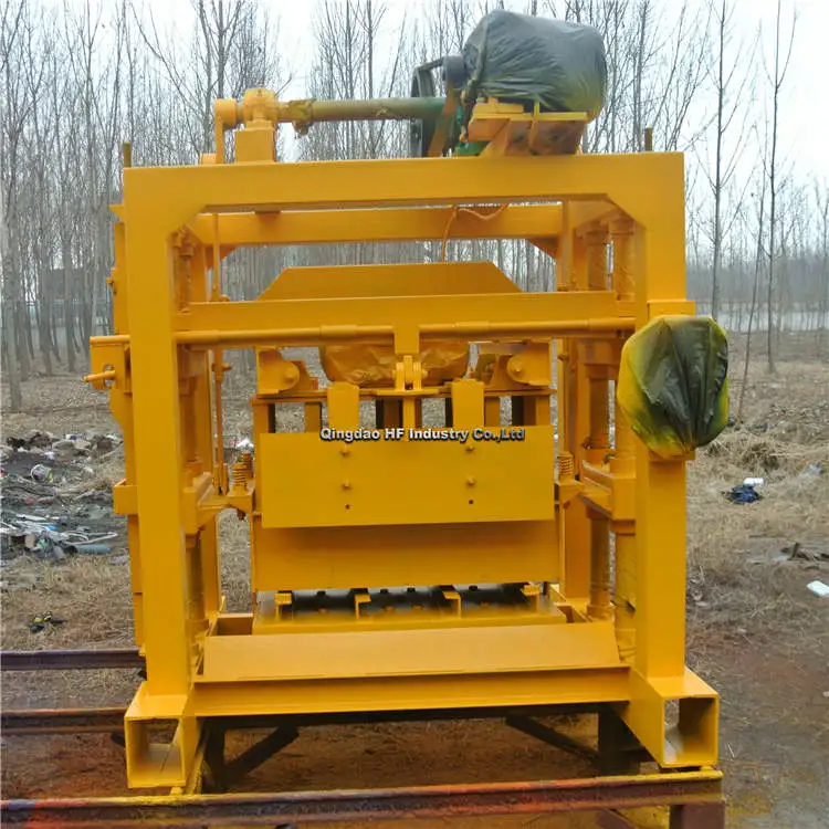 Qt4-40 Mobile Brick Making Machine Ice Block Machine in Chile