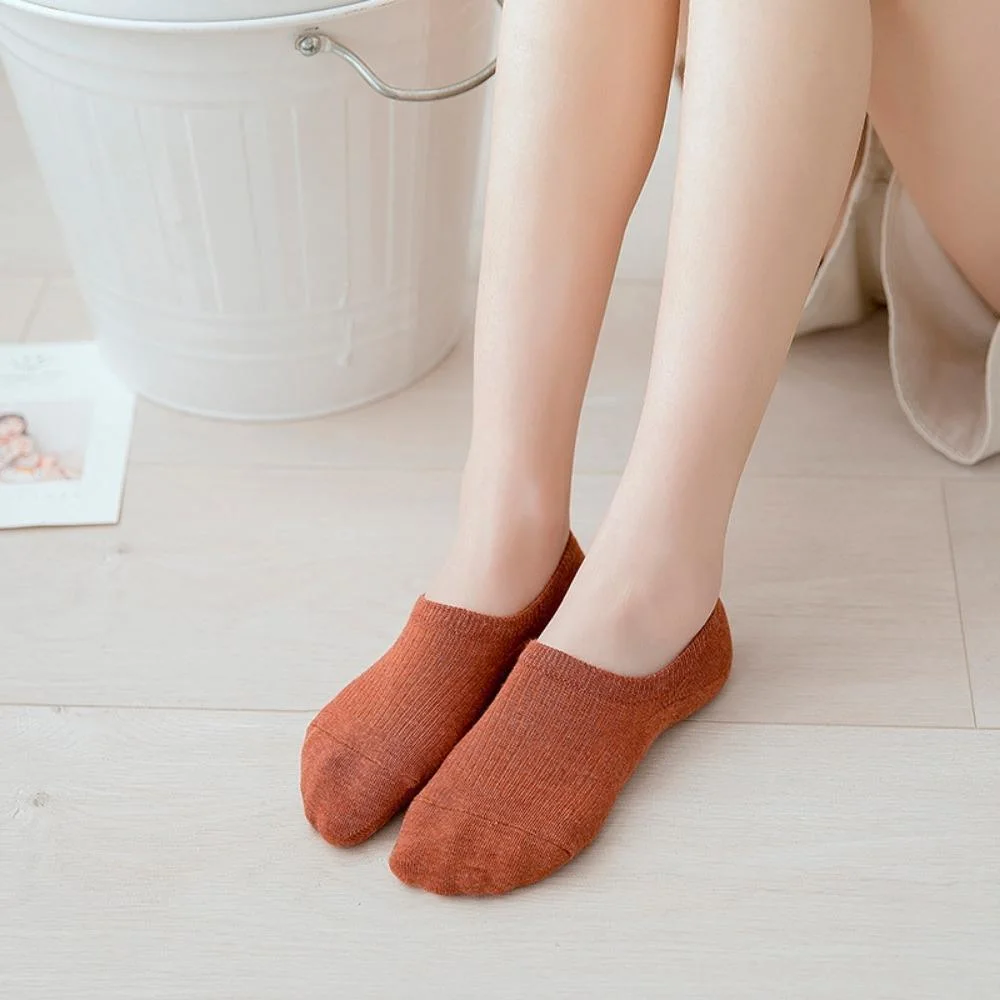 Silicone Non-Slip Breathable Fashion Socks Sports Socks Solid Color Invisible Socks Women Deodorant Cotton Athletic Socks Low Cut Shallow Mouth Bl19959