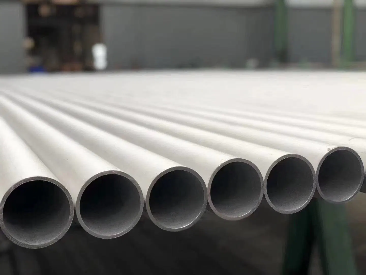 Hot Rolling Cold Drawn Prime Quality Square Rectangular Seamless Stainless Steel Boiler Tube Precision Honed Tube Alloy Seamless Steel Tube Round Pipe