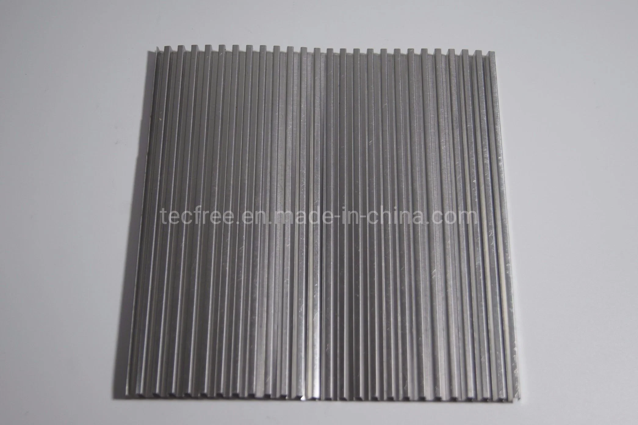 Customized Fin Manufacturer Aluminum Auto Top Fin