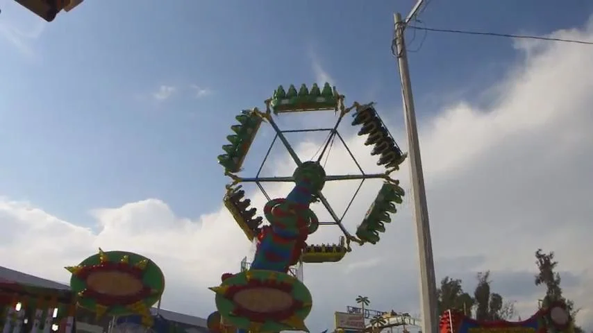 Children Playground Stimulate 16 People Flying Horse Amusement Park Equipment