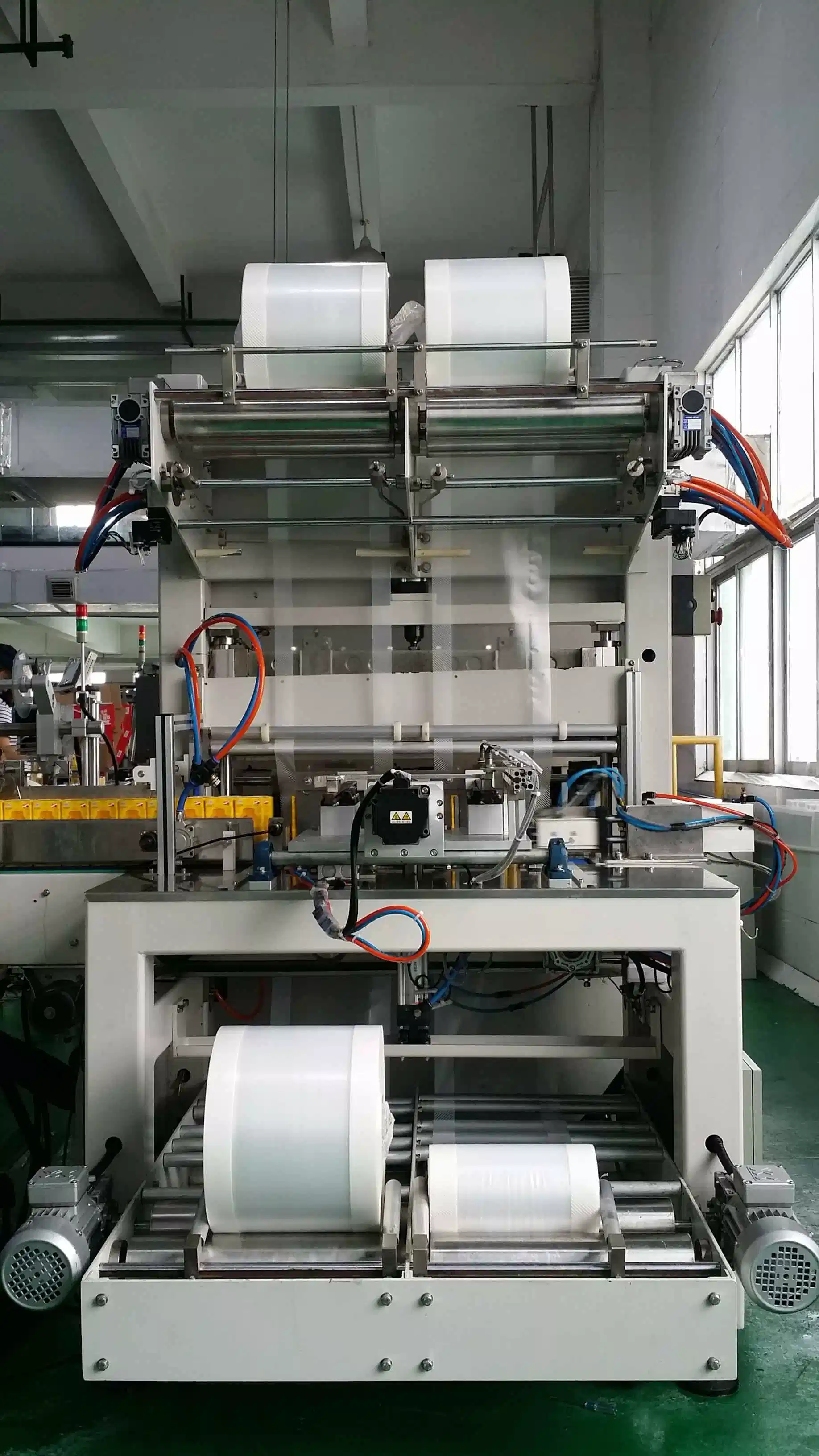 Automatic Heat Shrink Packaging Machine for Drinking Water (YCTD)