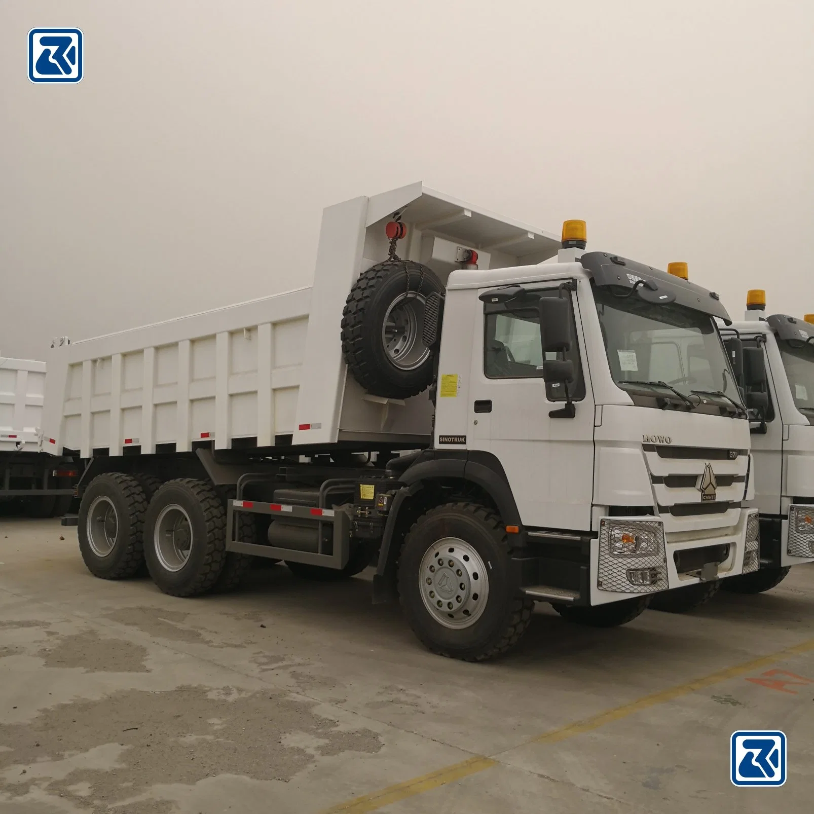 Shacman/Sinotruk/Sinotruck/Sino 25 Ton 6X4 10 Wheelers HOWO Dump Tipper Truck for Mining/Construction