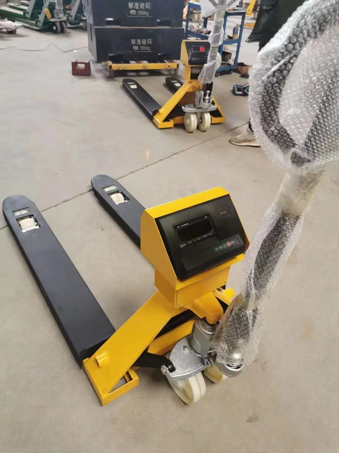 Steel Model Pallet Truck with Crane Scale for Sale