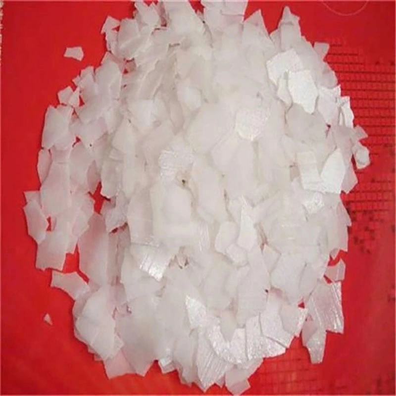 La sosa cáustica de aluminio de Naoh perlas en un 99% de hidróxido de sodio.