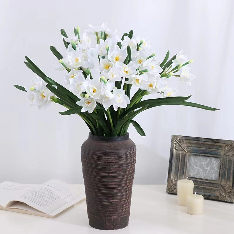 Petite table faux Fleurs artificielles pour la décoration d'accueil